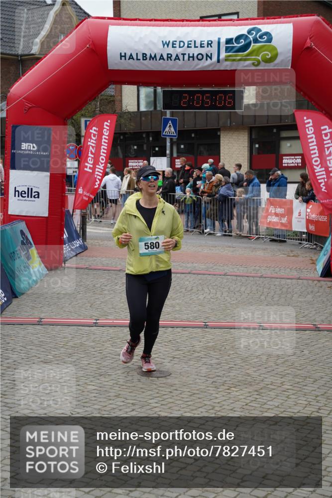 04.05.2025 - 8. Wedeler Halbmarathon Felixshl http://msf.ph/oto/7827451 04.05.2025 12:05:04 Ziel 580, 931 meine-sportfotos.de