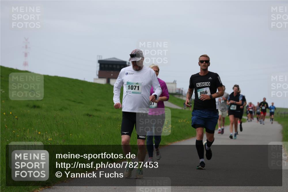 04.05.2025 - 8. Wedeler Halbmarathon Yannick Fuchs http://msf.ph/oto/7827453 04.05.2025 11:34:25 Laufen 1071, 117, 07, 866, 632 meine-sportfotos.de