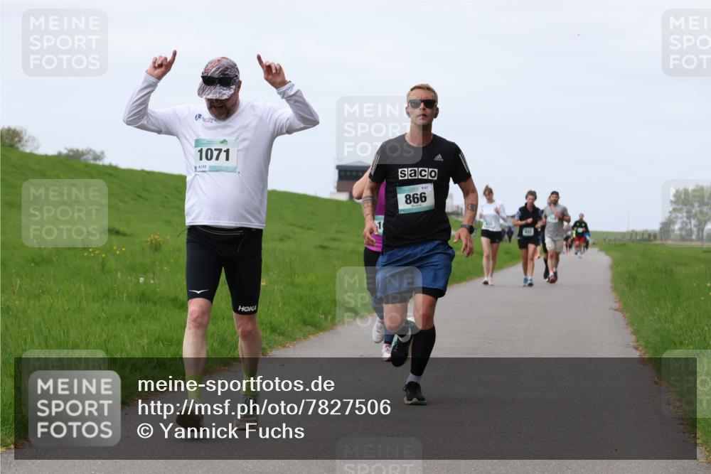 04.05.2025 - 8. Wedeler Halbmarathon Yannick Fuchs http://msf.ph/oto/7827506 04.05.2025 11:34:29 Laufen 1071, 117, 67, 866 meine-sportfotos.de