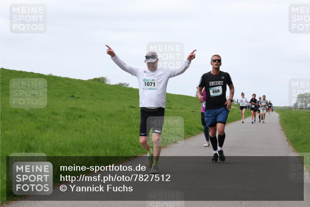 04.05.2025 - 8. Wedeler Halbmarathon Yannick Fuchs http://msf.ph/oto/7827512 04.05.2025 11:34:30 Laufen 1071, 866 meine-sportfotos.de