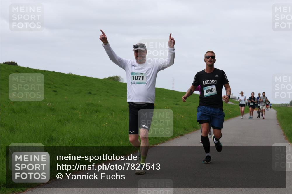 04.05.2025 - 8. Wedeler Halbmarathon Yannick Fuchs http://msf.ph/oto/7827543 04.05.2025 11:34:30 Laufen 1071, 117, 866 meine-sportfotos.de