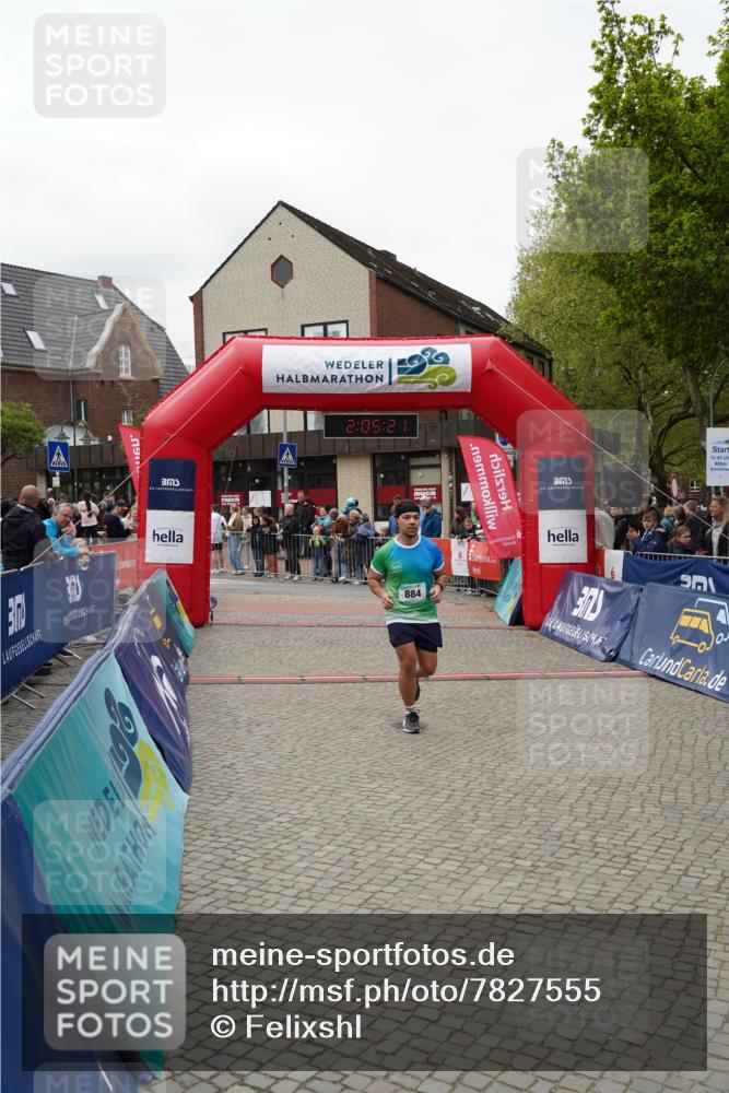 04.05.2025 - 8. Wedeler Halbmarathon Felixshl http://msf.ph/oto/7827555 04.05.2025 12:05:19 Ziel 884 meine-sportfotos.de
