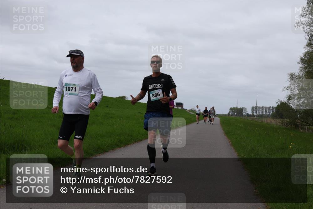 04.05.2025 - 8. Wedeler Halbmarathon Yannick Fuchs http://msf.ph/oto/7827592 04.05.2025 11:34:32 Laufen 1071, 866 meine-sportfotos.de
