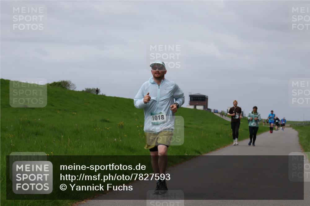 04.05.2025 - 8. Wedeler Halbmarathon Yannick Fuchs http://msf.ph/oto/7827593 04.05.2025 11:57:18 Laufen 1018 meine-sportfotos.de