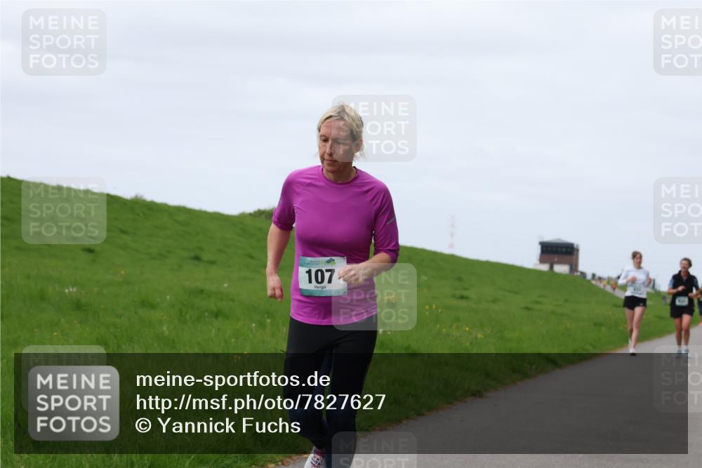 04.05.2025 - 8. Wedeler Halbmarathon Yannick Fuchs http://msf.ph/oto/7827627 04.05.2025 11:34:34 Laufen 107 meine-sportfotos.de