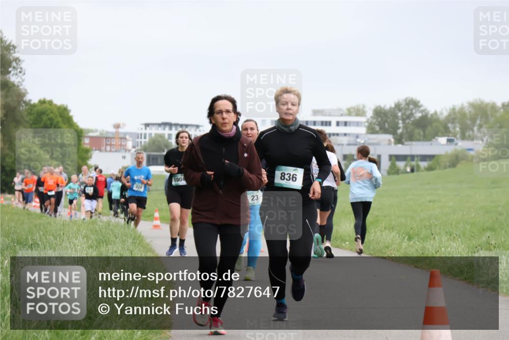 04.05.2025 - 8. Wedeler Halbmarathon Yannick Fuchs http://msf.ph/oto/7827647 04.05.2025 11:15:14 Laufen 19900, 228, 1004, 23, 836 meine-sportfotos.de