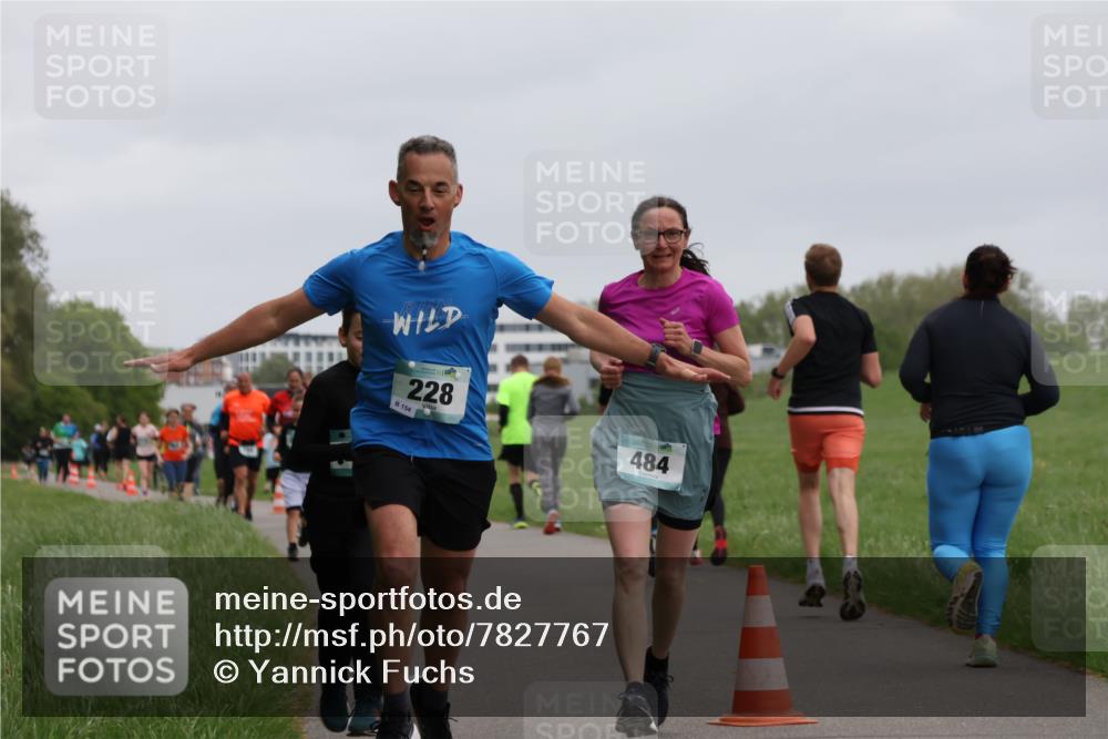 04.05.2025 - 8. Wedeler Halbmarathon Yannick Fuchs http://msf.ph/oto/7827767 04.05.2025 11:15:30 Laufen 228, 154, 484 meine-sportfotos.de