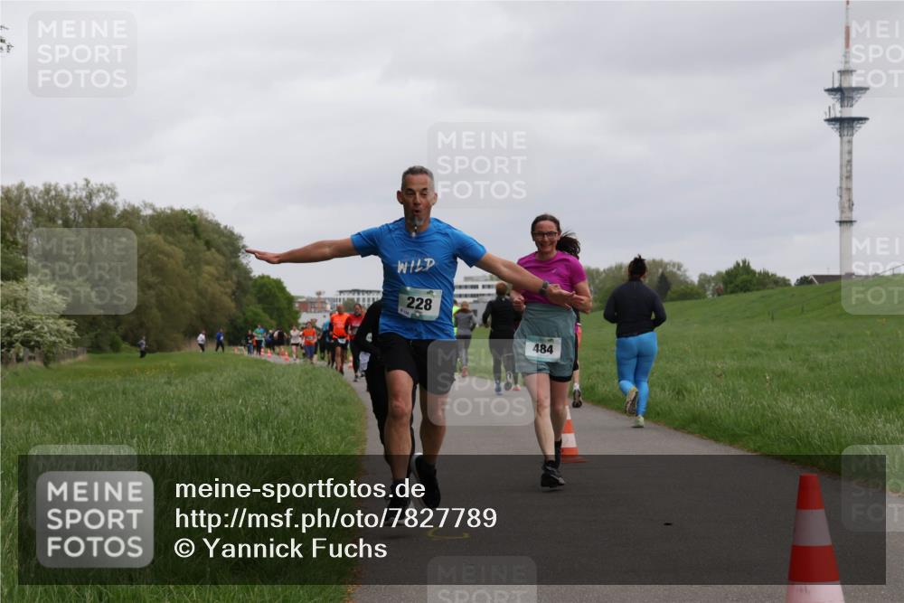 04.05.2025 - 8. Wedeler Halbmarathon Yannick Fuchs http://msf.ph/oto/7827789 04.05.2025 11:15:31 Laufen 228, 484 meine-sportfotos.de