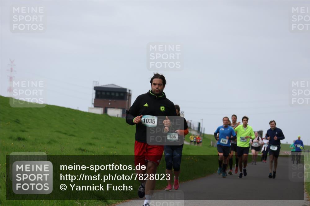 04.05.2025 - 8. Wedeler Halbmarathon Yannick Fuchs http://msf.ph/oto/7828023 04.05.2025 11:34:54 Laufen 1035, 586, 945, 982 meine-sportfotos.de