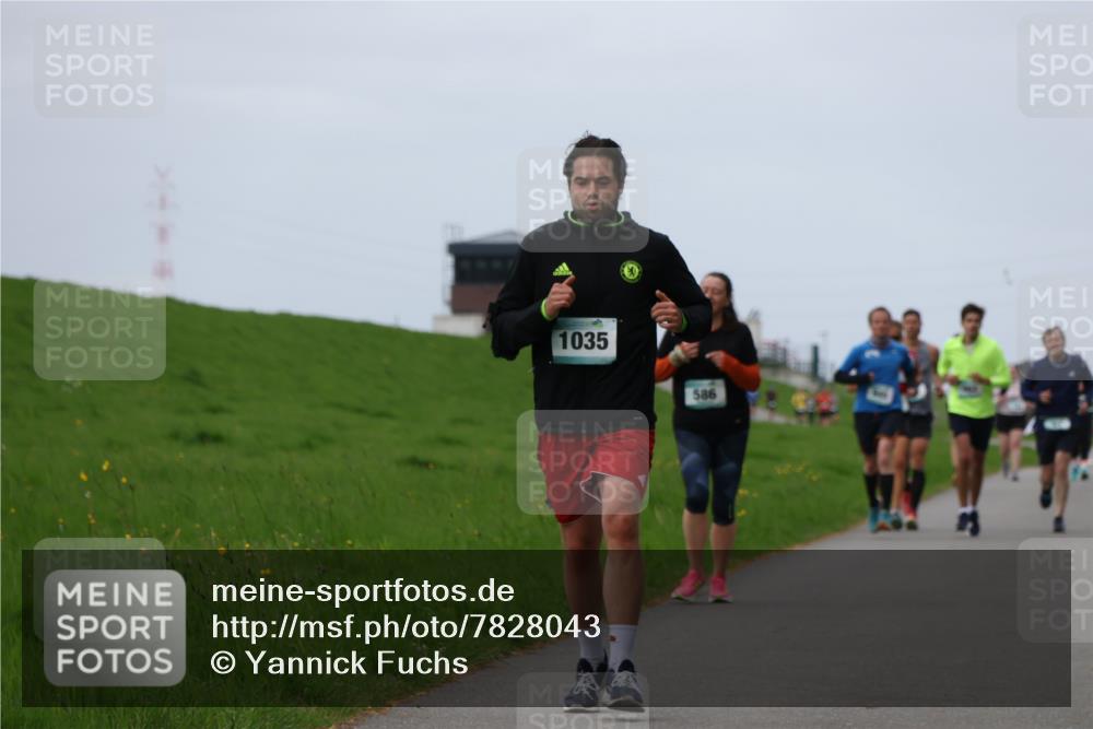 04.05.2025 - 8. Wedeler Halbmarathon Yannick Fuchs http://msf.ph/oto/7828043 04.05.2025 11:34:55 Laufen 1035, 586 meine-sportfotos.de
