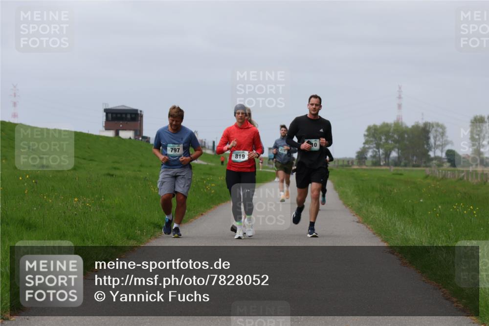 04.05.2025 - 8. Wedeler Halbmarathon Yannick Fuchs http://msf.ph/oto/7828052 04.05.2025 11:58:37 Laufen 797, 819, 272 meine-sportfotos.de