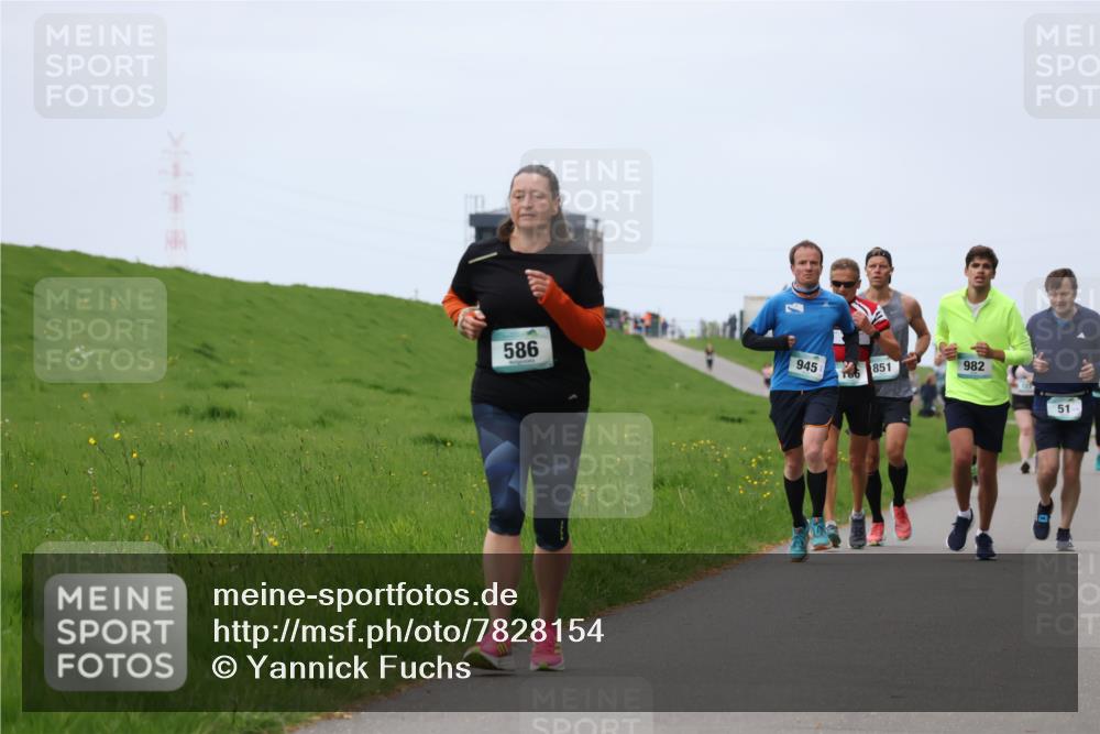04.05.2025 - 8. Wedeler Halbmarathon Yannick Fuchs http://msf.ph/oto/7828154 04.05.2025 11:35:00 Laufen 586, 945, 851, 982, 186, 51 meine-sportfotos.de