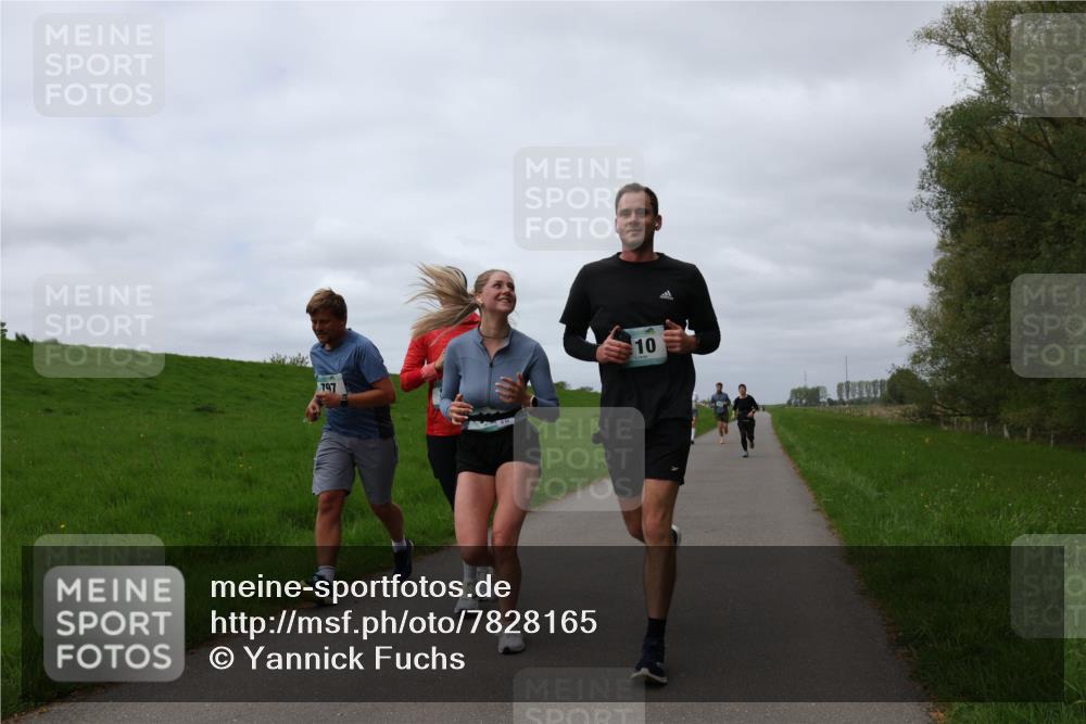 04.05.2025 - 8. Wedeler Halbmarathon Yannick Fuchs http://msf.ph/oto/7828165 04.05.2025 11:58:45 Laufen 10 meine-sportfotos.de