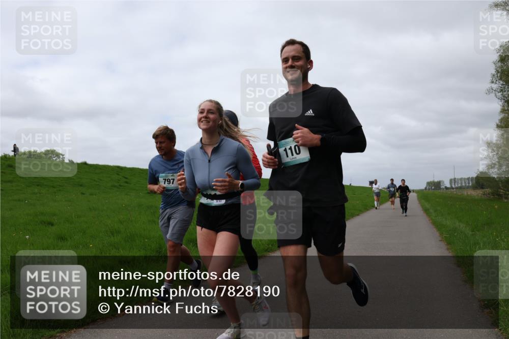 04.05.2025 - 8. Wedeler Halbmarathon Yannick Fuchs http://msf.ph/oto/7828190 04.05.2025 11:58:46 Laufen 797, 110 meine-sportfotos.de