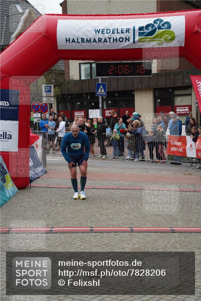 04.05.2025 - 8. Wedeler Halbmarathon Felixshl http://msf.ph/oto/7828206 04.05.2025 12:06:14 Ziel 154, 943, 970 meine-sportfotos.de