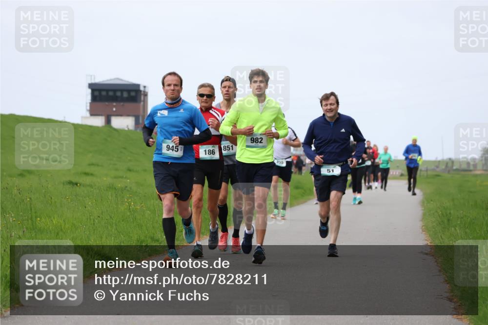 04.05.2025 - 8. Wedeler Halbmarathon Yannick Fuchs http://msf.ph/oto/7828211 04.05.2025 11:35:03 Laufen 982, 945, 851, 186, 855, 51 meine-sportfotos.de