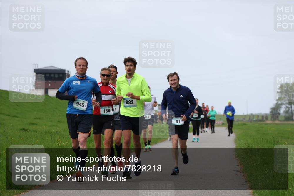 04.05.2025 - 8. Wedeler Halbmarathon Yannick Fuchs http://msf.ph/oto/7828218 04.05.2025 11:35:04 Laufen 945, 982, 186, 61, 855, 51 meine-sportfotos.de