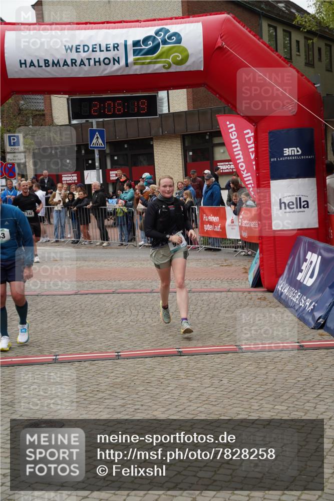 04.05.2025 - 8. Wedeler Halbmarathon Felixshl http://msf.ph/oto/7828258 04.05.2025 12:06:17 Ziel 142, 943, 970 meine-sportfotos.de