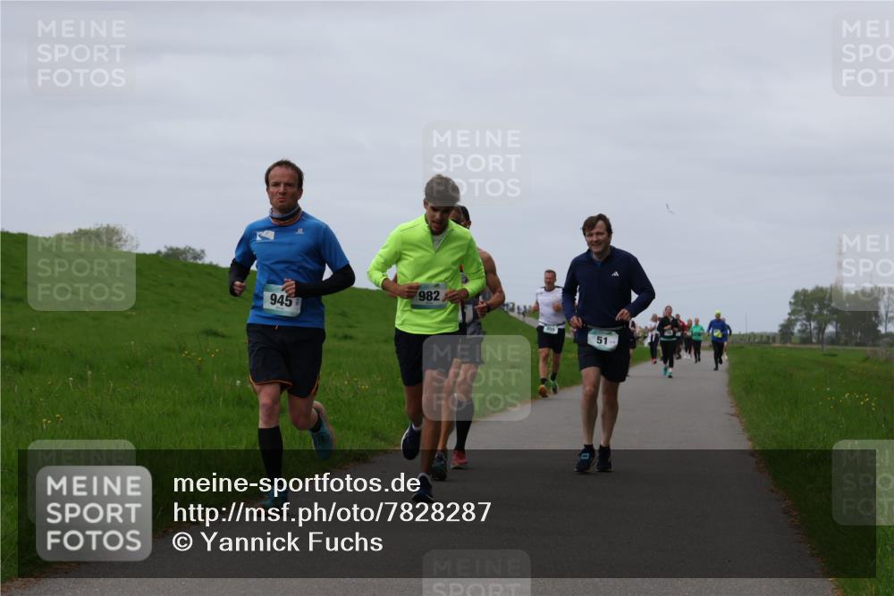 04.05.2025 - 8. Wedeler Halbmarathon Yannick Fuchs http://msf.ph/oto/7828287 04.05.2025 11:35:08 Laufen 945, 982, 51 meine-sportfotos.de