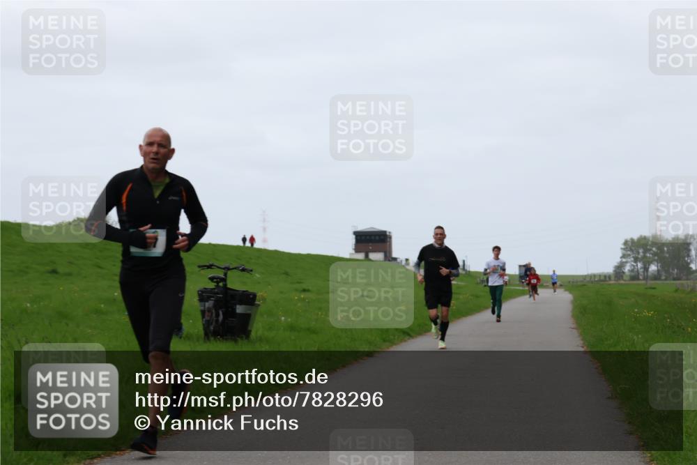 04.05.2025 - 8. Wedeler Halbmarathon Yannick Fuchs http://msf.ph/oto/7828296 04.05.2025 11:15:57 Laufen  meine-sportfotos.de
