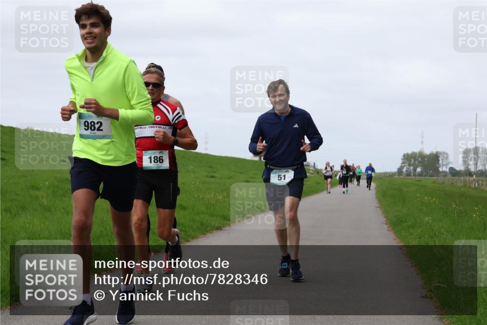 04.05.2025 - 8. Wedeler Halbmarathon Yannick Fuchs http://msf.ph/oto/7828346 04.05.2025 11:35:10 Laufen 982, 186, 51 meine-sportfotos.de