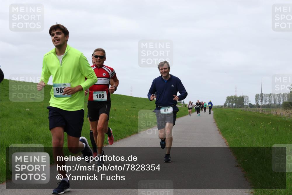 04.05.2025 - 8. Wedeler Halbmarathon Yannick Fuchs http://msf.ph/oto/7828354 04.05.2025 11:35:11 Laufen 982, 186, 51 meine-sportfotos.de