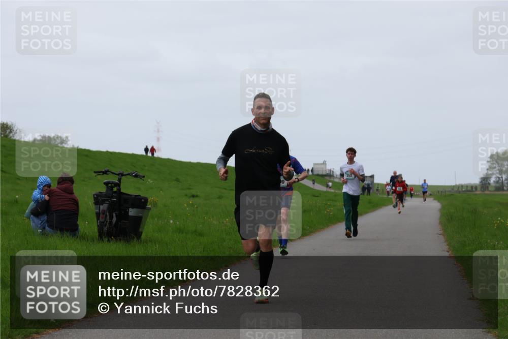 04.05.2025 - 8. Wedeler Halbmarathon Yannick Fuchs http://msf.ph/oto/7828362 04.05.2025 11:16:00 Laufen 0 meine-sportfotos.de