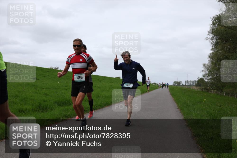 04.05.2025 - 8. Wedeler Halbmarathon Yannick Fuchs http://msf.ph/oto/7828395 04.05.2025 11:35:12 Laufen 186, 51 meine-sportfotos.de