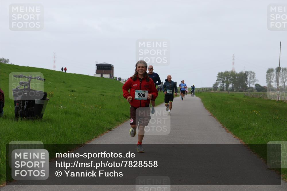 04.05.2025 - 8. Wedeler Halbmarathon Yannick Fuchs http://msf.ph/oto/7828558 04.05.2025 11:16:17 Laufen 509, 1038 meine-sportfotos.de