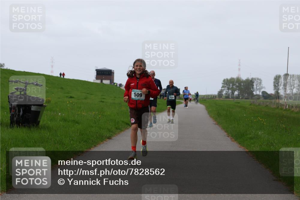 04.05.2025 - 8. Wedeler Halbmarathon Yannick Fuchs http://msf.ph/oto/7828562 04.05.2025 11:16:17 Laufen 509, 1038 meine-sportfotos.de