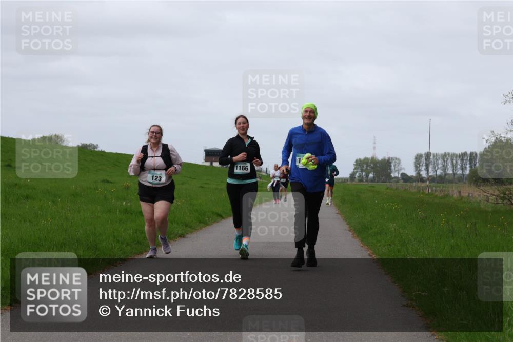 04.05.2025 - 8. Wedeler Halbmarathon Yannick Fuchs http://msf.ph/oto/7828585 04.05.2025 11:35:28 Laufen 123, 1166 meine-sportfotos.de