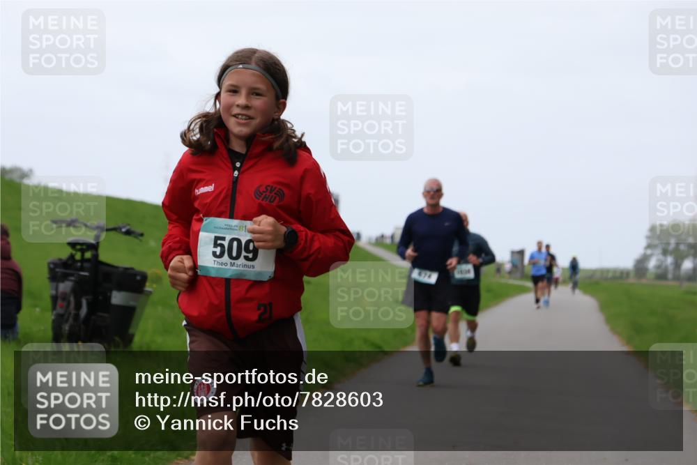 04.05.2025 - 8. Wedeler Halbmarathon Yannick Fuchs http://msf.ph/oto/7828603 04.05.2025 11:16:19 Laufen 81, 509, 21, 474 meine-sportfotos.de