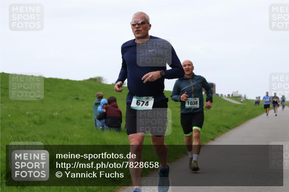04.05.2025 - 8. Wedeler Halbmarathon Yannick Fuchs http://msf.ph/oto/7828658 04.05.2025 11:16:24 Laufen 674, 1038 meine-sportfotos.de
