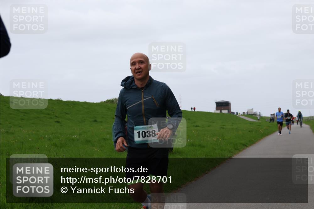 04.05.2025 - 8. Wedeler Halbmarathon Yannick Fuchs http://msf.ph/oto/7828701 04.05.2025 11:16:25 Laufen 1038 meine-sportfotos.de