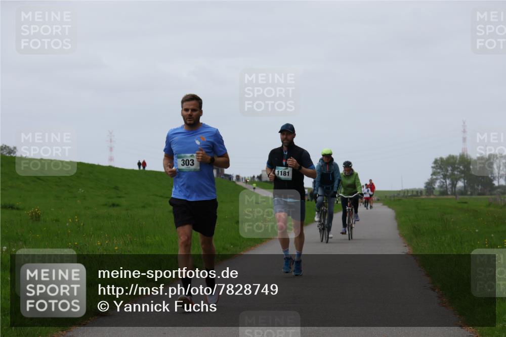 04.05.2025 - 8. Wedeler Halbmarathon Yannick Fuchs http://msf.ph/oto/7828749 04.05.2025 11:16:34 Laufen 303, 1181 meine-sportfotos.de