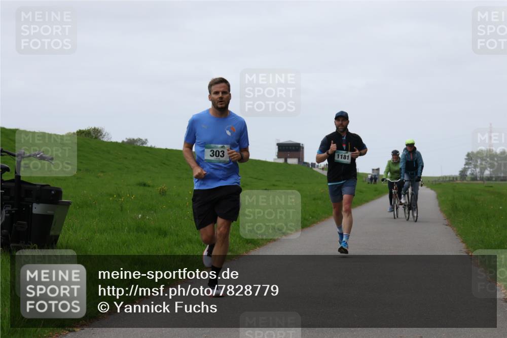 04.05.2025 - 8. Wedeler Halbmarathon Yannick Fuchs http://msf.ph/oto/7828779 04.05.2025 11:16:35 Laufen 1181, 303 meine-sportfotos.de