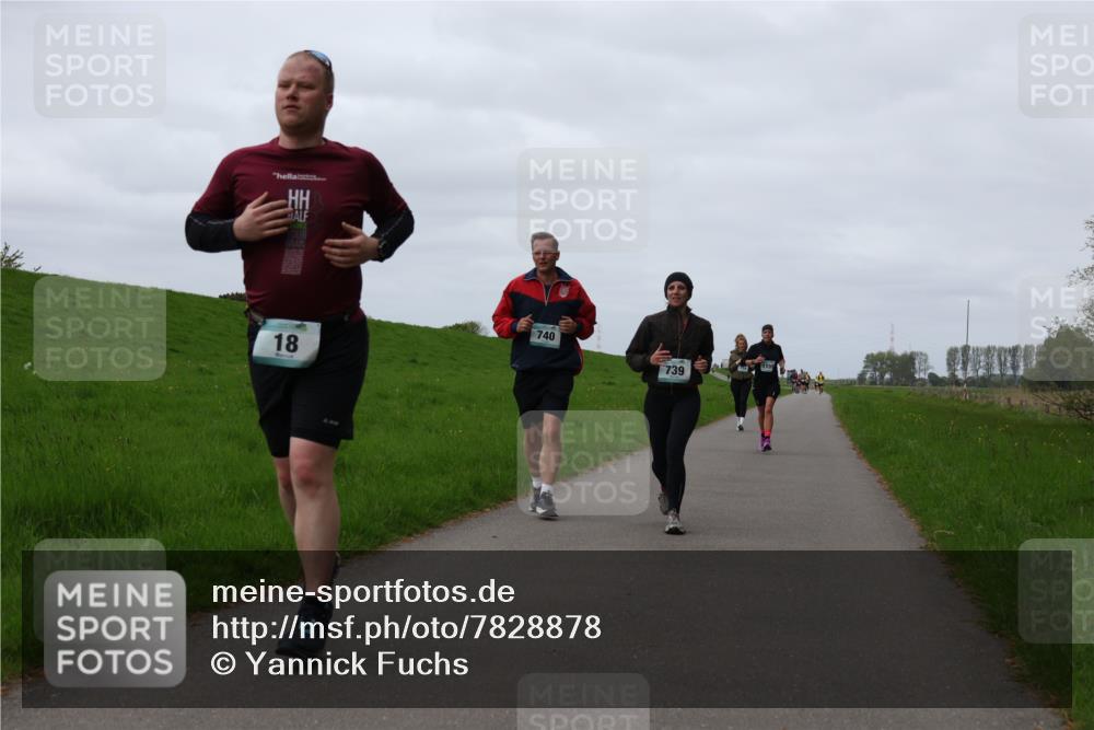 04.05.2025 - 8. Wedeler Halbmarathon Yannick Fuchs http://msf.ph/oto/7828878 04.05.2025 11:35:48 Laufen 740, 18, 739 meine-sportfotos.de