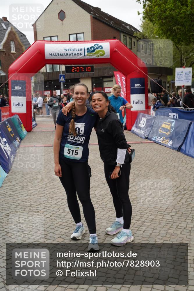 04.05.2025 - 8. Wedeler Halbmarathon Felixshl http://msf.ph/oto/7828903 04.05.2025 12:07:08 Ziel 59, 117, 1082 meine-sportfotos.de