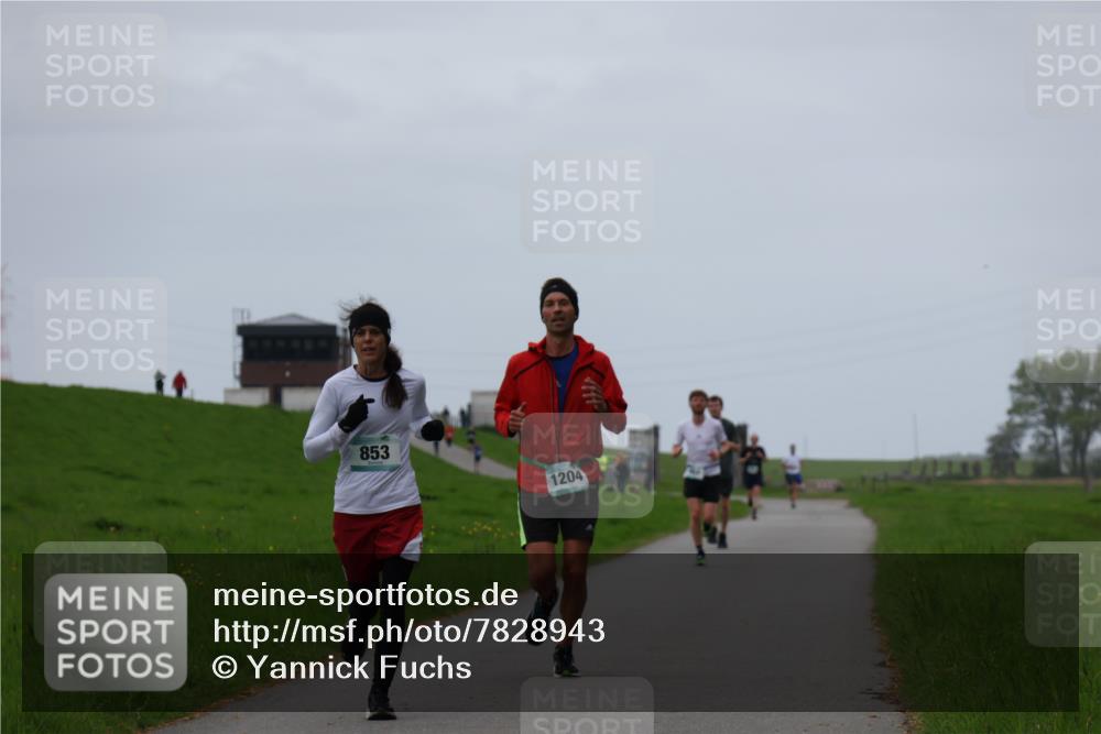 04.05.2025 - 8. Wedeler Halbmarathon Yannick Fuchs http://msf.ph/oto/7828943 04.05.2025 11:17:00 Laufen 853, 1204 meine-sportfotos.de