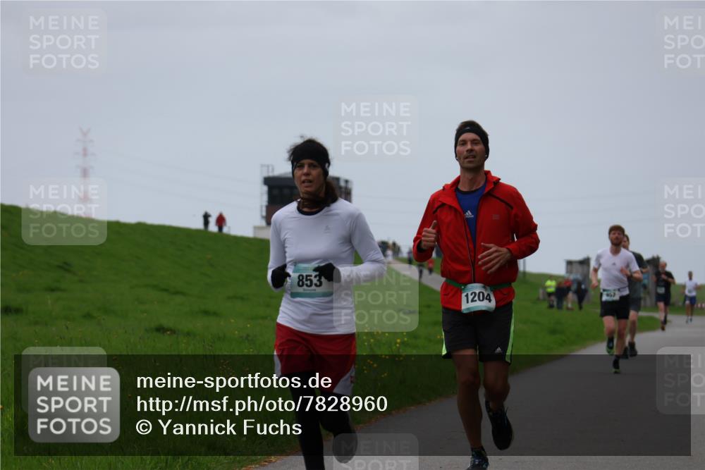 04.05.2025 - 8. Wedeler Halbmarathon Yannick Fuchs http://msf.ph/oto/7828960 04.05.2025 11:17:01 Laufen 853, 1204 meine-sportfotos.de