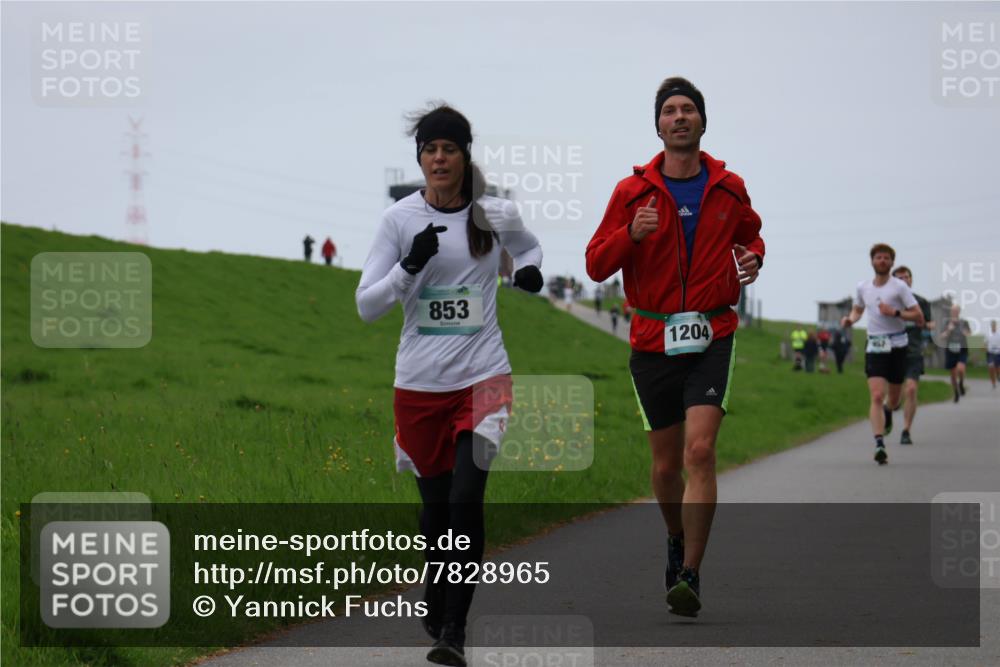 04.05.2025 - 8. Wedeler Halbmarathon Yannick Fuchs http://msf.ph/oto/7828965 04.05.2025 11:17:01 Laufen 853, 1204 meine-sportfotos.de