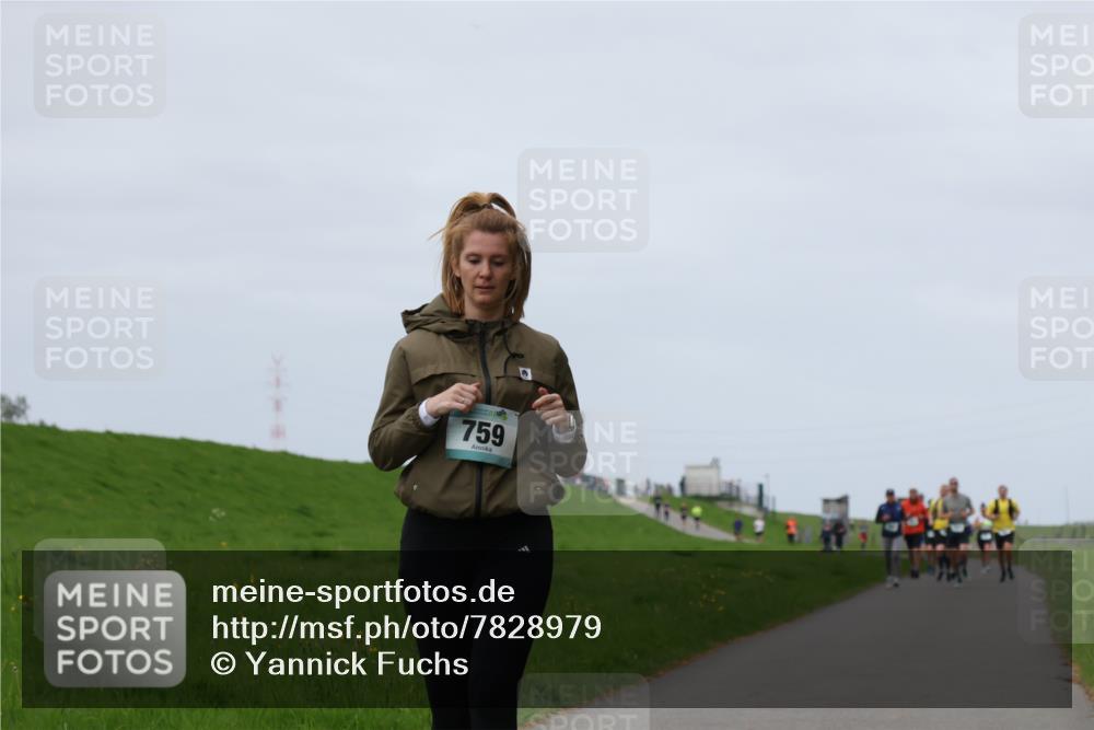 04.05.2025 - 8. Wedeler Halbmarathon Yannick Fuchs http://msf.ph/oto/7828979 04.05.2025 11:35:55 Laufen 759 meine-sportfotos.de