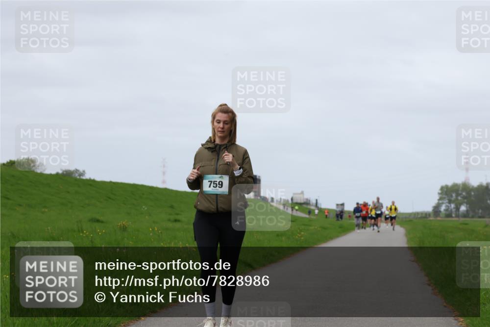 04.05.2025 - 8. Wedeler Halbmarathon Yannick Fuchs http://msf.ph/oto/7828986 04.05.2025 11:35:56 Laufen 759 meine-sportfotos.de