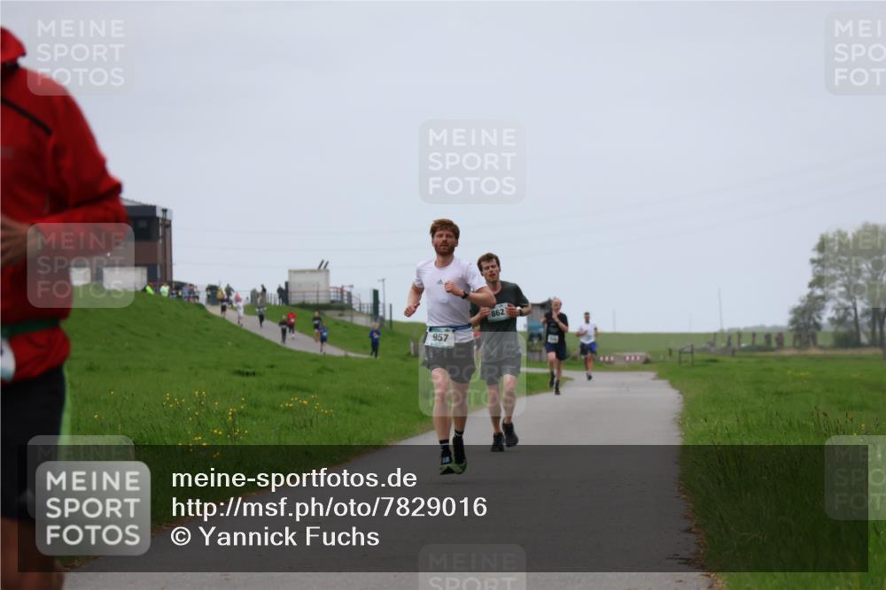 04.05.2025 - 8. Wedeler Halbmarathon Yannick Fuchs http://msf.ph/oto/7829016 04.05.2025 11:17:04 Laufen 957, 862 meine-sportfotos.de