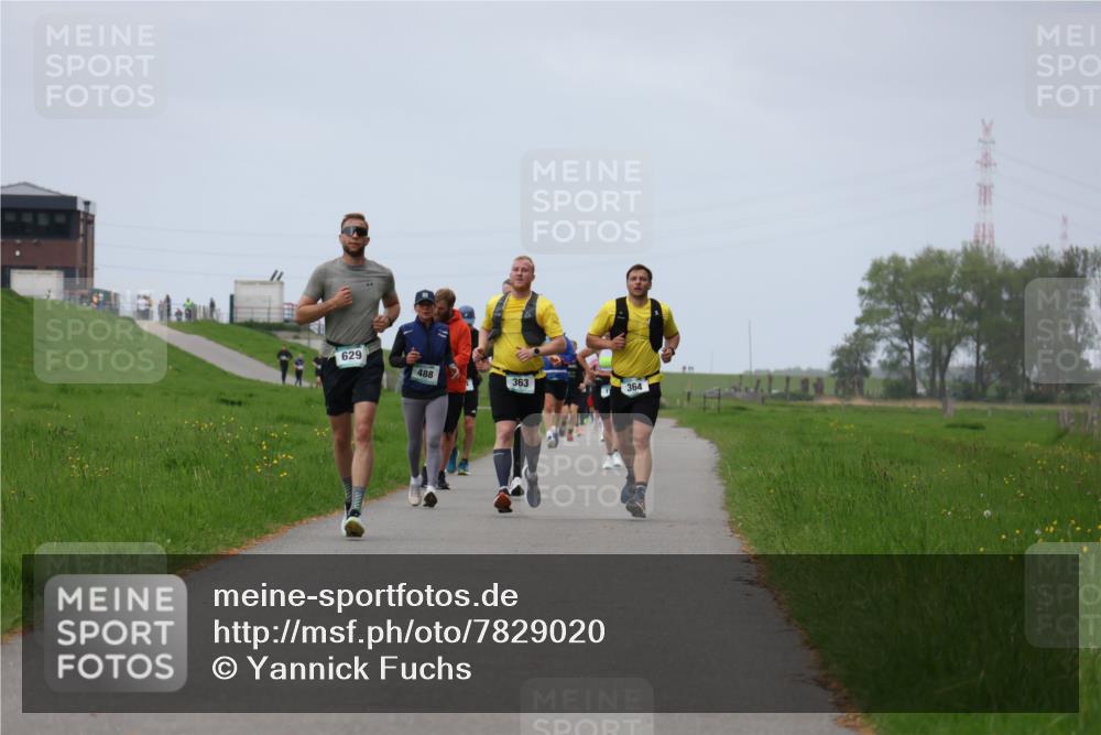 04.05.2025 - 8. Wedeler Halbmarathon Yannick Fuchs http://msf.ph/oto/7829020 04.05.2025 11:36:10 Laufen 11, 3 meine-sportfotos.de