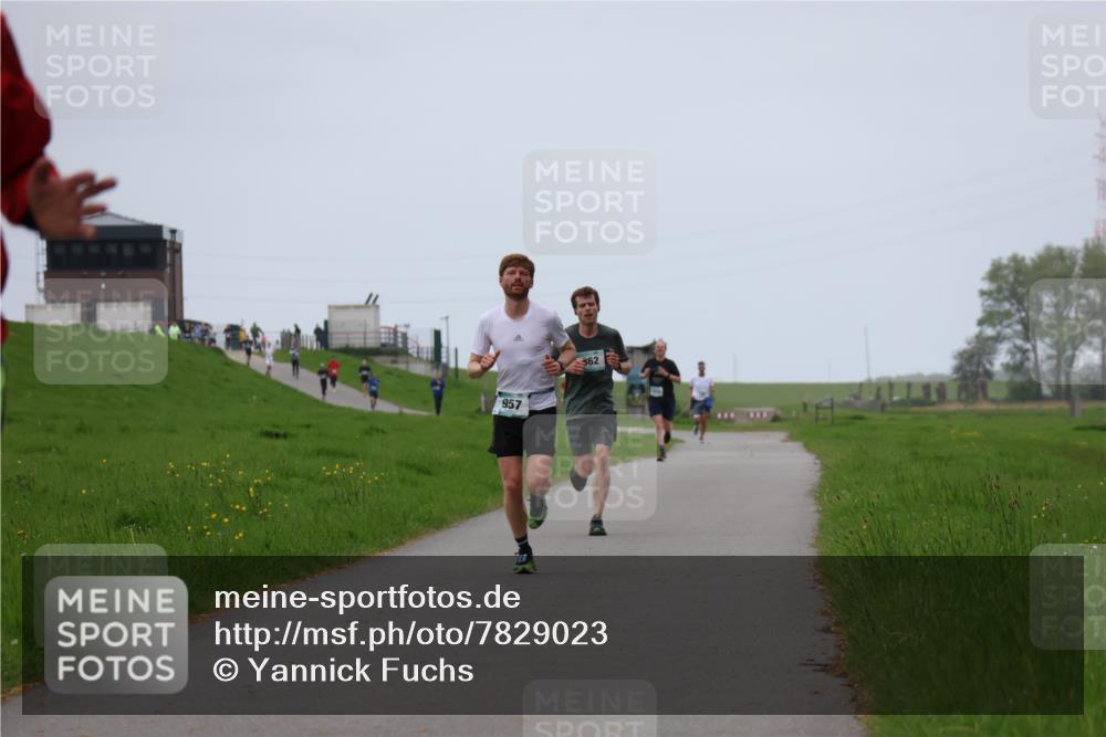 04.05.2025 - 8. Wedeler Halbmarathon Yannick Fuchs http://msf.ph/oto/7829023 04.05.2025 11:17:05 Laufen 957, 362 meine-sportfotos.de