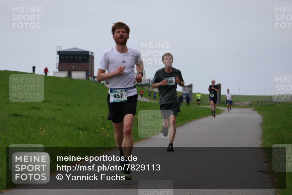 04.05.2025 - 8. Wedeler Halbmarathon Yannick Fuchs http://msf.ph/oto/7829113 04.05.2025 11:17:09 Laufen 957, 362 meine-sportfotos.de