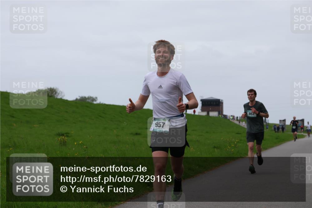 04.05.2025 - 8. Wedeler Halbmarathon Yannick Fuchs http://msf.ph/oto/7829163 04.05.2025 11:17:11 Laufen 957, 862 meine-sportfotos.de
