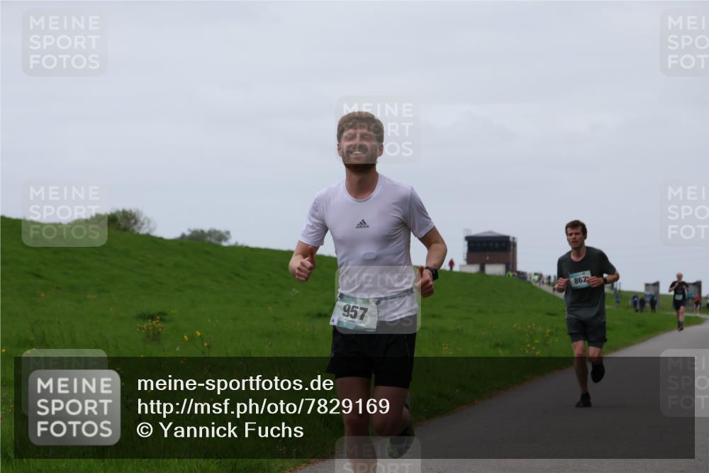 04.05.2025 - 8. Wedeler Halbmarathon Yannick Fuchs http://msf.ph/oto/7829169 04.05.2025 11:17:11 Laufen 957, 862 meine-sportfotos.de