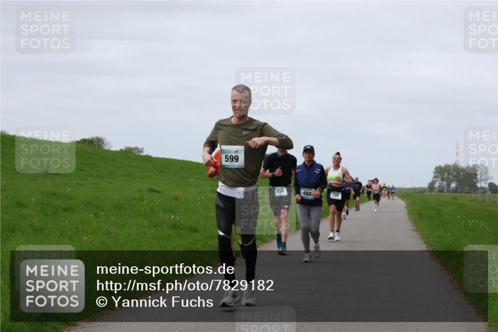 04.05.2025 - 8. Wedeler Halbmarathon Yannick Fuchs http://msf.ph/oto/7829182 04.05.2025 11:36:25 Laufen 599, 434, 488, 125 meine-sportfotos.de
